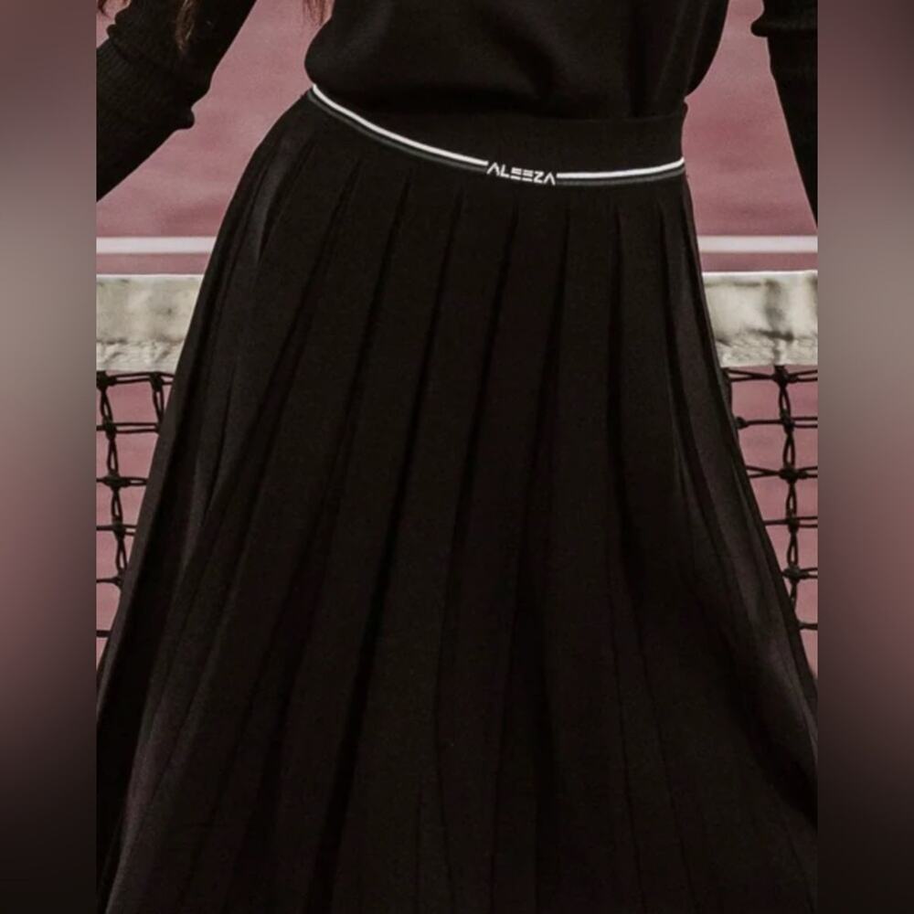 Aleeza Paris - knit Tennis 🎾 Women's Skirt NWT XS